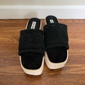 Steve Madden Black Woven Platform Sandals